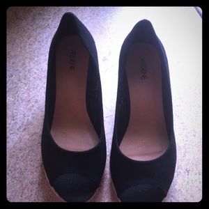 Ardene Black Peep Toe Woven Wedge Heels Size 8